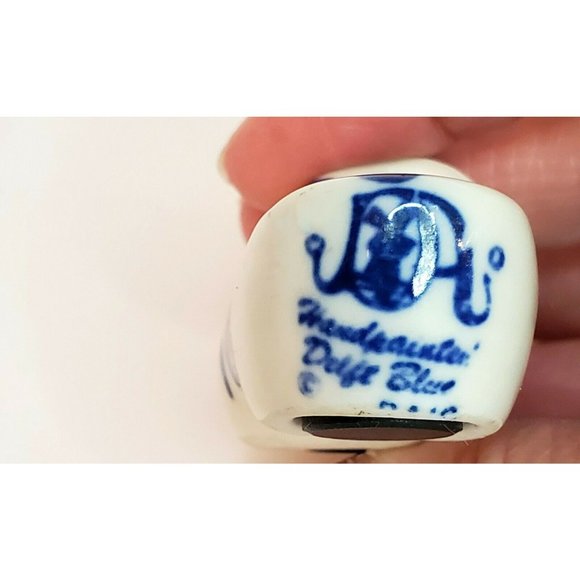 Dutch Theme Vintage Refrigerator Magnets Set of 3 - Picture 2 of 4